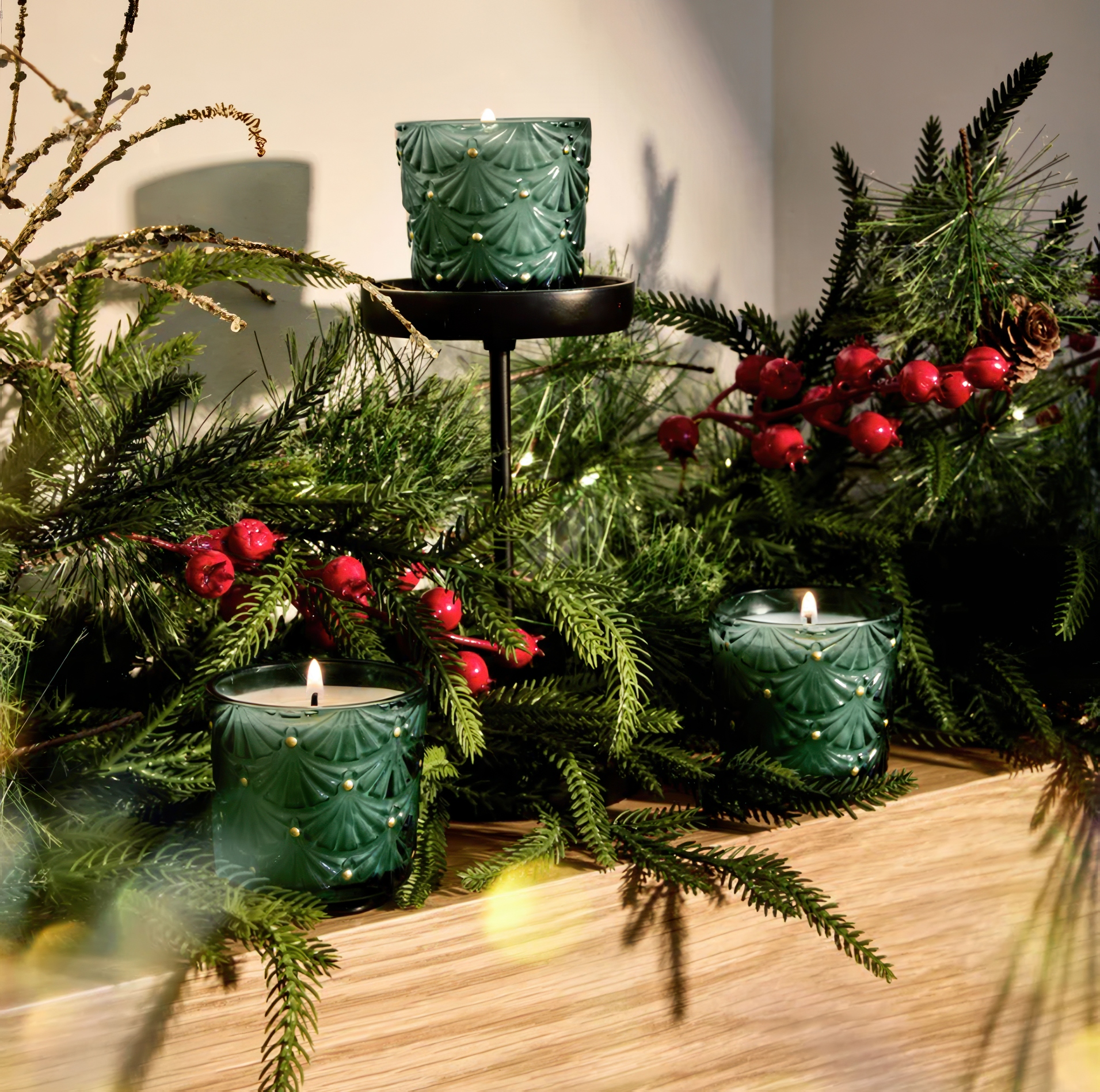 NOBLE_FIR_GARLAND_7