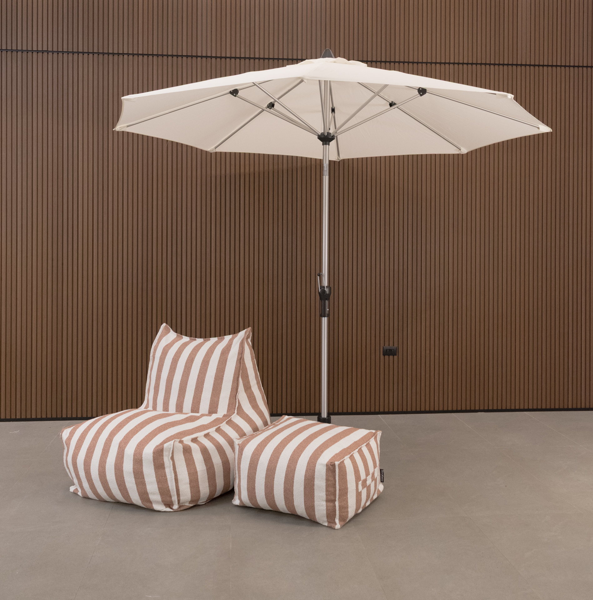 sillon brid y ottoman rallas ladrillo