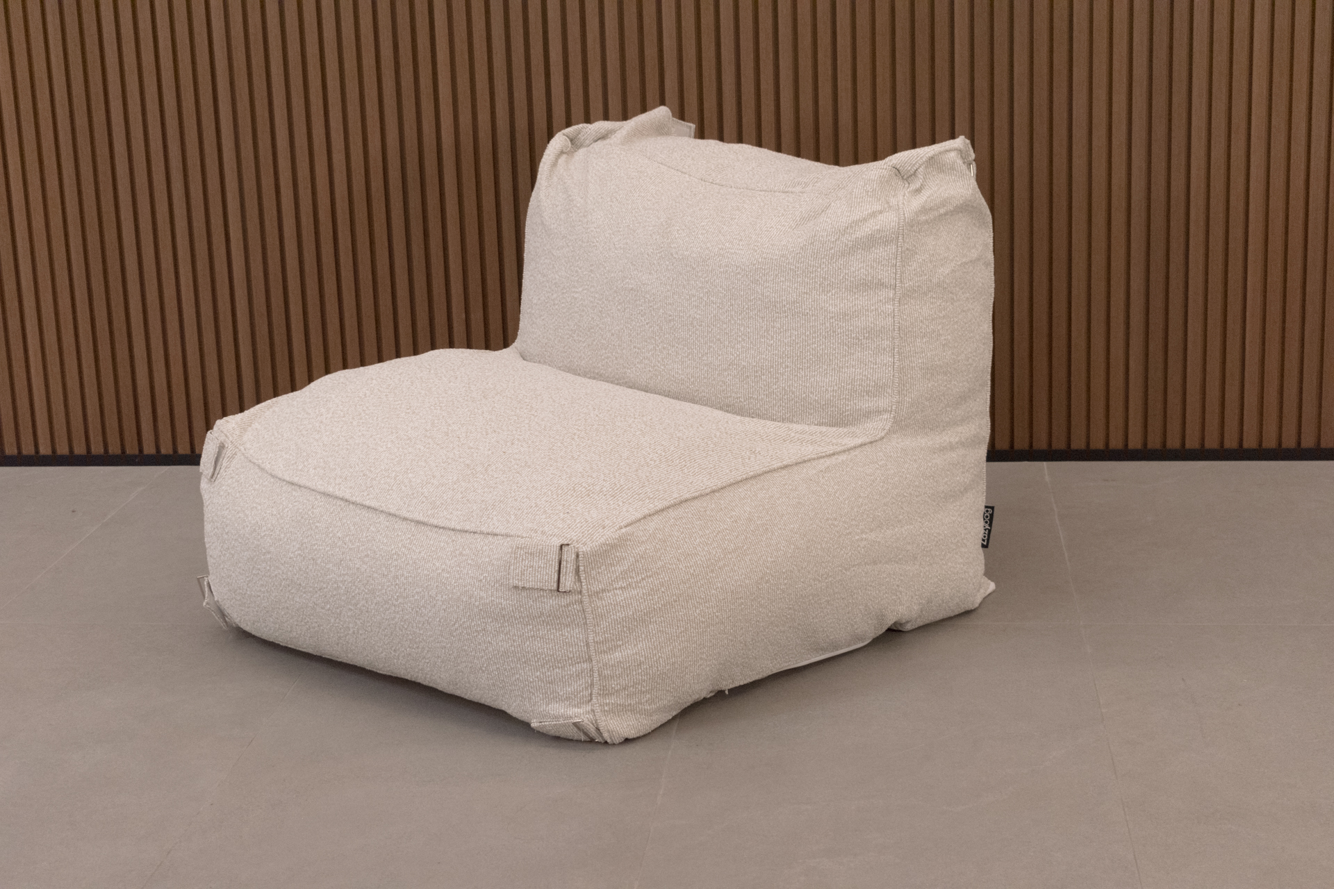 sillon gris de sala